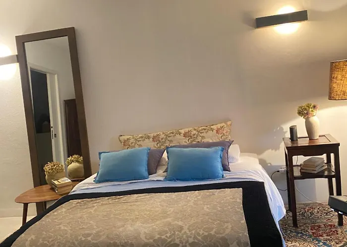 Pensión Con Giardino Rávena